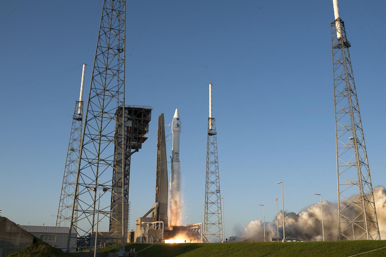 A United Launch Alliance Atlas V rocket lifts off from Space Launch Complex 41 at Cape Canaveral Air Force Station carrying NASA’s Origins, Spectral Interpretation, Resource Identification, Security-Regolith Explorer, or OSIRIS-REx spacecraft on the first U.S. mission to sample an asteroid, retrieve at least two ounces of surface material and return it to Earth for study. Liftoff was at 7:05 p.m. EDT. The asteroid, Bennu, may hold clues to the origin of the solar system and the source of water and organic molecules found on Earth.