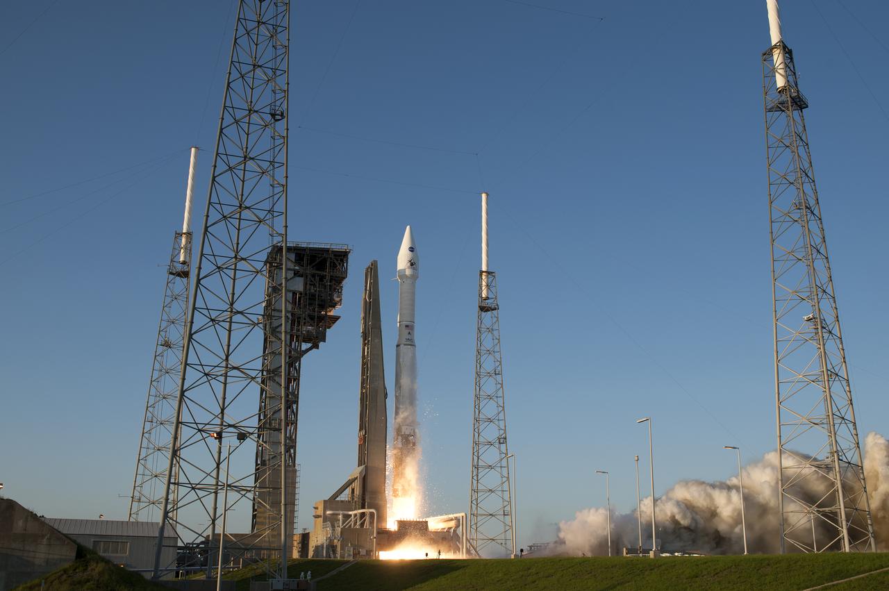 A United Launch Alliance Atlas V rocket lifts off from Space Launch Complex 41 at Cape Canaveral Air Force Station carrying NASA’s Origins, Spectral Interpretation, Resource Identification, Security-Regolith Explorer, or OSIRIS-REx spacecraft on the first U.S. mission to sample an asteroid, retrieve at least two ounces of surface material and return it to Earth for study. Liftoff was at 7:05 p.m. EDT. The asteroid, Bennu, may hold clues to the origin of the solar system and the source of water and organic molecules found on Earth.