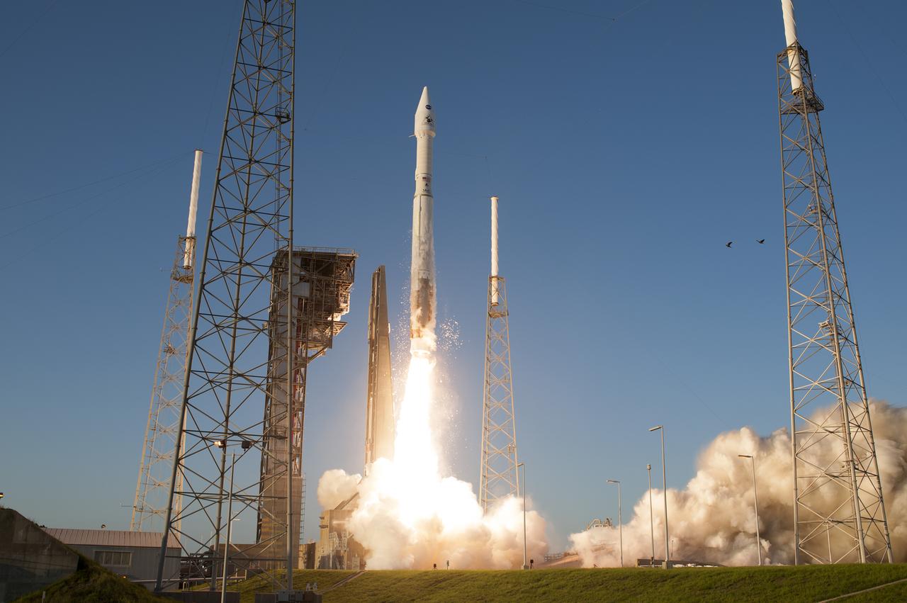 A United Launch Alliance Atlas V rocket lifts off from Space Launch Complex 41 at Cape Canaveral Air Force Station carrying NASA’s Origins, Spectral Interpretation, Resource Identification, Security-Regolith Explorer, or OSIRIS-REx spacecraft on the first U.S. mission to sample an asteroid, retrieve at least two ounces of surface material and return it to Earth for study. Liftoff was at 7:05 p.m. EDT. The asteroid, Bennu, may hold clues to the origin of the solar system and the source of water and organic molecules found on Earth.