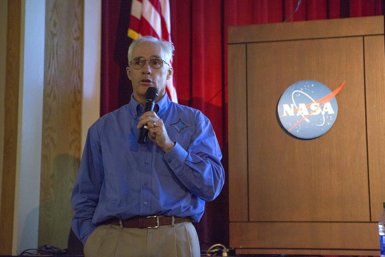 Chuck Tatro, Launch Services Integration Branch Chief at NASA’s Kennedy Space Center in Florida, recaps the Juno launch campaign in 2011 during a briefing for Kennedy employees. NASA’s Launch Services Program, which is based at Kennedy, led the successful launch of the Juno spacecraft aboard a United Launch Alliance Atlas V rocket Aug. 5, 2011 from nearby Space Launch Complex 41. Juno arrived at Jupiter on July 4, 2016, and will study our solar system’s largest planet until February 2018. Photo credit: NASA/Cory Huston