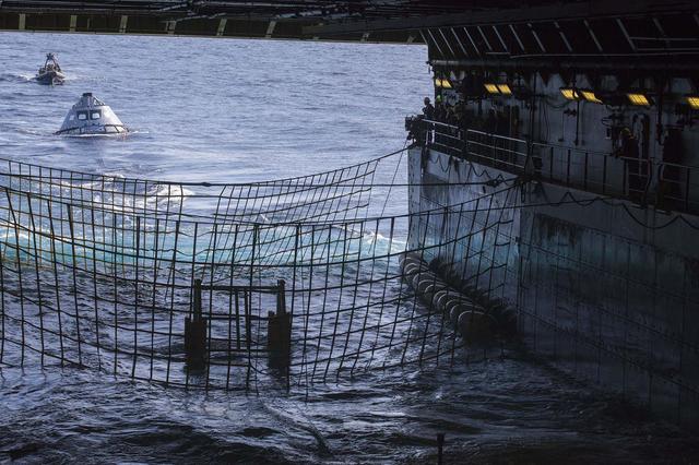 NASA image: Orion Underway Recovery Test 5 (URT-5)
