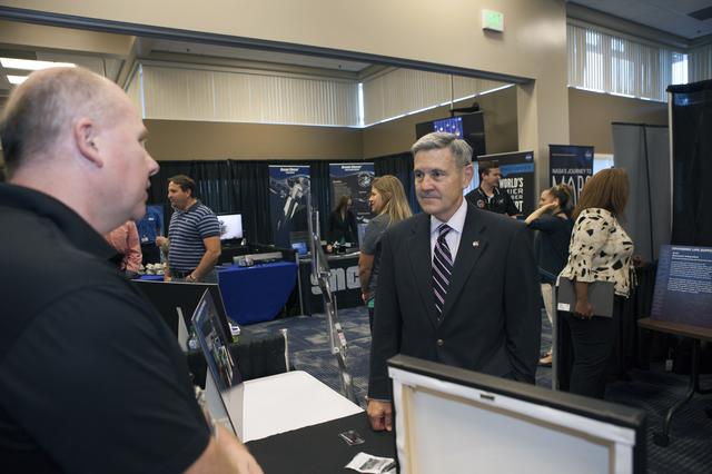 NASA image: Innovation Expo with Bob Cabana