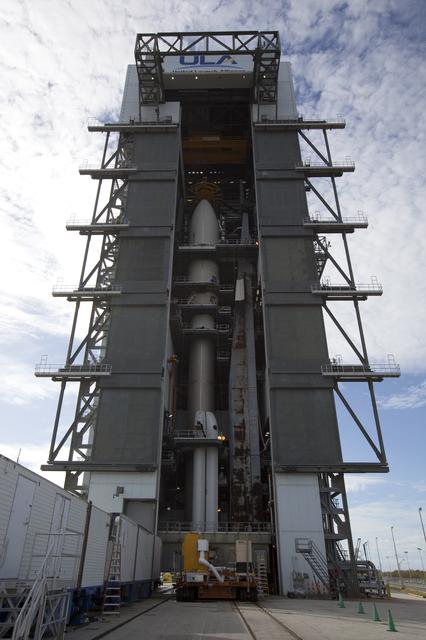 NASA image: GOES-R Lift and Mate