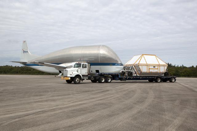 NASA image: Orion Crew Module Structural Test Article Transport from SLF to 