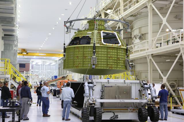 NASA image: Orion EM-1 Crew Module Structural Test Article Move to Birdcage