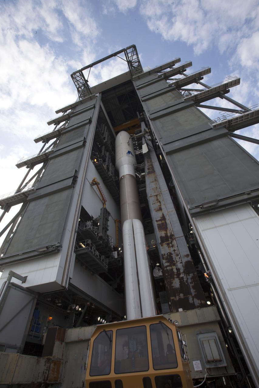 A United Launch Alliance Atlas V rocket begins its rollout from the Vehicle Integration Facility to Space Launch Complex 41 at Cape Canaveral Air Force Station in Florida. The launch vehicle will send the Geostationary Operational Environmental Satellite (GOES-R) to a geostationary position over the U.S. GOES-R is the first satellite in a series of next-generation NOAA GOES satellites. 
