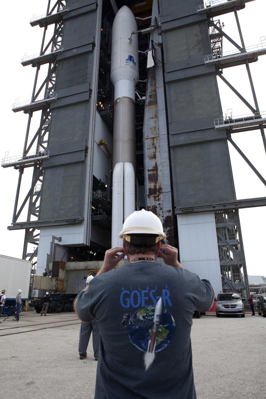 A United Launch Alliance Atlas V rocket is ready to roll out from the Vehicle Integration Facility to Space Launch Complex 41 at Cape Canaveral Air Force Station in Florida. The launch vehicle will send the Geostationary Operational Environmental Satellite (GOES-R) to a geostationary position over the U.S. GOES-R is the first satellite in a series of next-generation NOAA GOES satellites. 