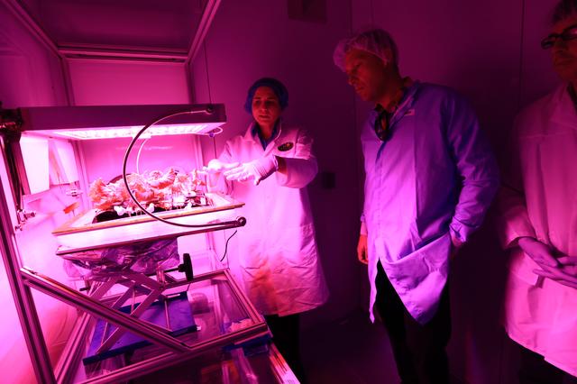 NASA image: Dr. Thomas Zurbuchen Visits SSPF