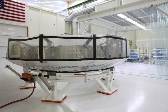 NASA image: Orion EM-1 Crew Module Adapter Move to Clean Room