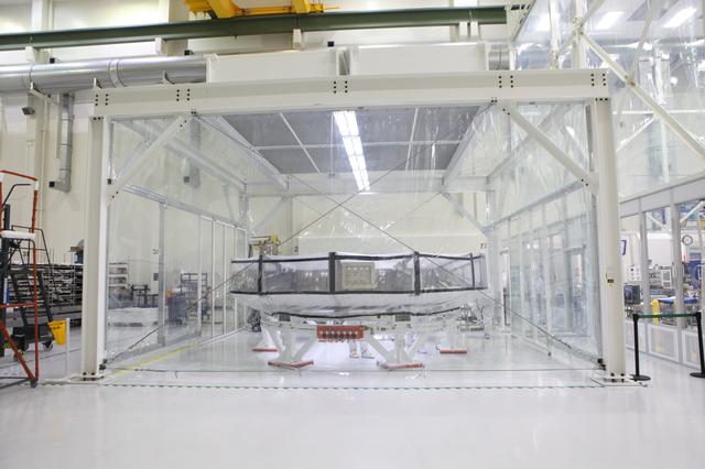 NASA image: Orion EM-1 Crew Module Adapter Move to Clean Room