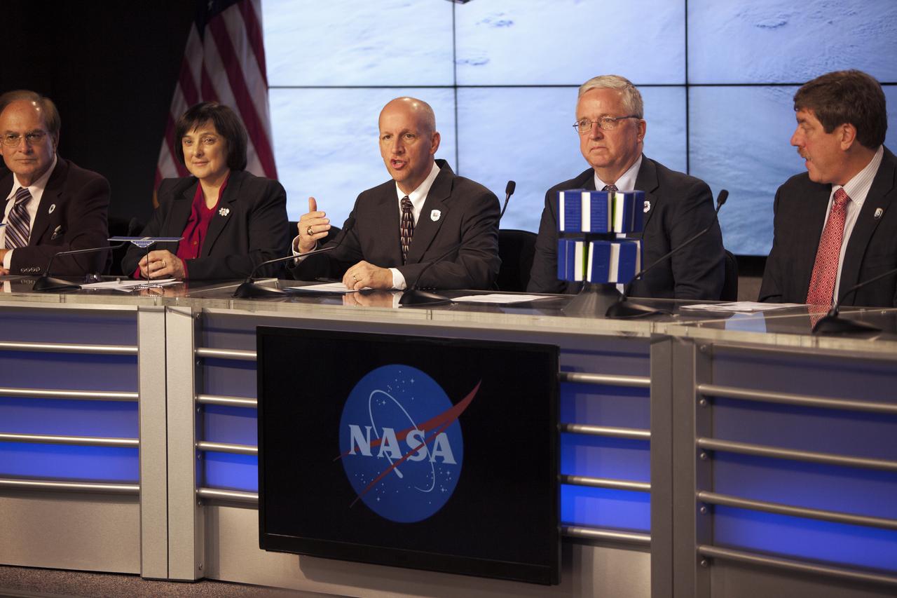In the Kennedy Space Center’s Press Site auditorium, NASA and industry leaders speak to members of the media during a prelaunch news conference for the agency’s Cyclone Global Navigation Satellite System, or CYGNSS, spacecraft. From left are: George Diller of NASA Communications; Christine Bonniksen, CYGNSS program executive in the Earth Science Division of the Science Mission Directorate at NASA Headquarters in Washington, D.C.; Tim Dunn, NASA launch director at Kennedy; Bryan Baldwin, Pegasus launch vehicle program manager for Orbital ATK, Dulles, Virginia; and John Scherrer, CYGNSS project manager for the Southwest Research Institute in San Antonio, Texas. The eight CYGNSS satellites will make frequent and accurate measurements of ocean surface winds throughout the life cycle of tropical storms and hurricanes. The data will help scientists probe key air-sea interaction processes that take place near the core of storms, which are rapidly changing and play a crucial role in the beginning and intensification of hurricanes.