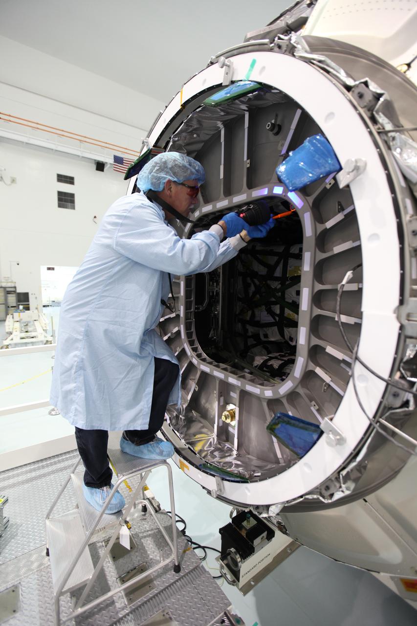 In the Space Station Processing Facility at NASA's Kennedy Space Center in Florida, preparations are underway to close the hatch of the Cygnus spacecraft's pressurized cargo module (PCM) for the Orbital ATK CRS-7 mission to the International Space Station. Scheduled to launch on March 19, 2017, the commercial resupply services mission will lift off atop a United Launch Alliance Atlas V rocket from Space launch Complex 41 at Cape Canaveral Air Force Station. 
