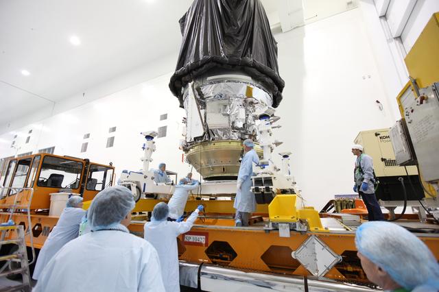 NASA image: Preparations to move OA-7 from SSPF to PHSF