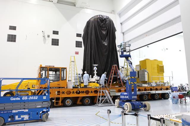 NASA image: Preparations to move OA-7 from SSPF to PHSF