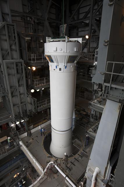 NASA image: OA-7 Atlas V Centaur Stage Lift and Mate to Booster