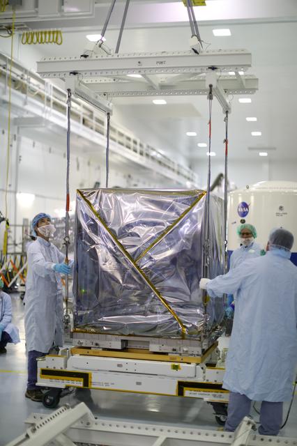 NASA image: NICER Packaging for SpaceX CRS-11