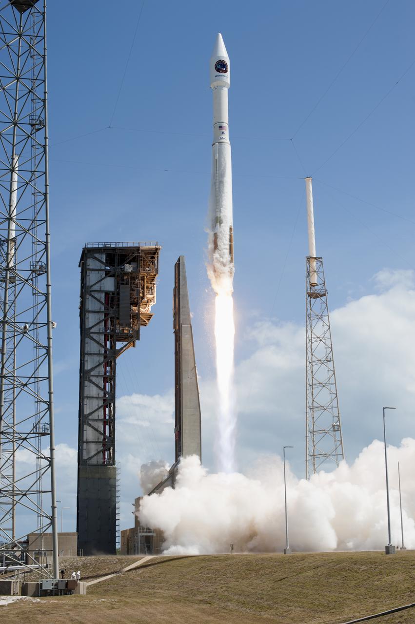 The Orbital ATK Cygnus pressurized cargo module is carried atop the United Launch Alliance Atlas V rocket from Space Launch Complex 41 at Cape Canaveral Air Force Station in Florida. Orbital ATK's seventh resupply services mission, CRS-7, will deliver 7,600 pounds of supplies, equipment and scientific research materials to the International Space Station. Liftoff was at 11:11 a.m. EDT.