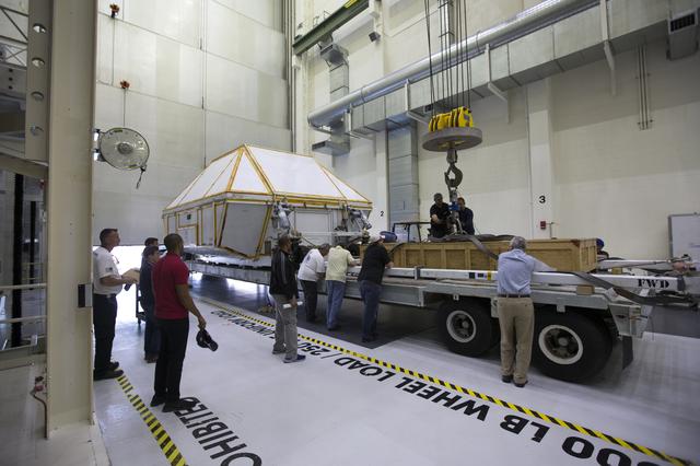 NASA image: Orion EM-1 Crew Module Structural Test Article Prepped for Trans