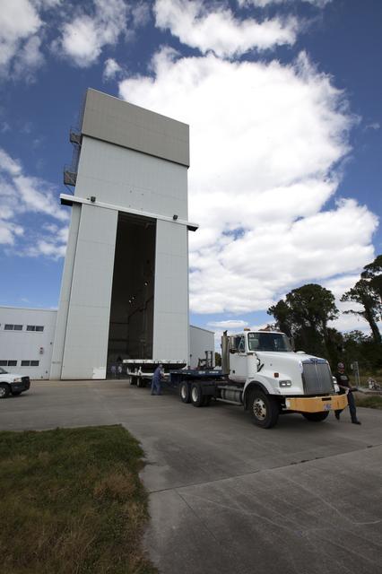 NASA image: Orion EFT-1 Heat Shield Move from LASF to VAB Highbay 2
