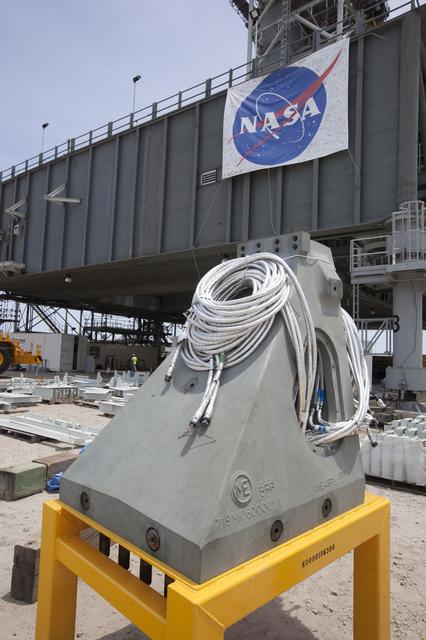 NASA image: Vehicle Support Posts Installation onto Mobile Launcher