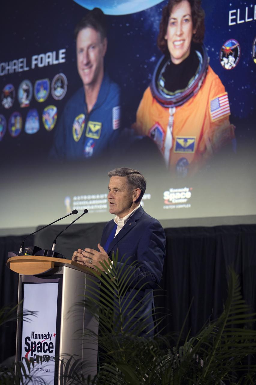 NASA's Kennedy Space Center Director Bob Cabana, also a member of the U.S. Astronaut Hall of Fame, honored Ellen Ochoa and Michael Foale during ceremonies on May 19, 2017. The activity took place in the Space Shuttle Atlantis facility at the Kennedy Space Center Visitor Complex in Florida.