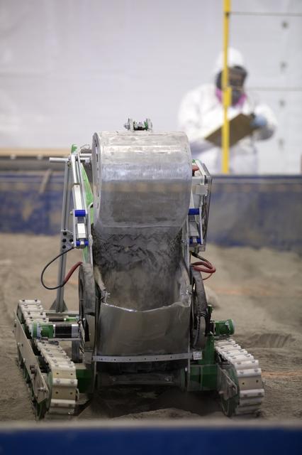 NASA image: 2017 Robotic Mining Competition