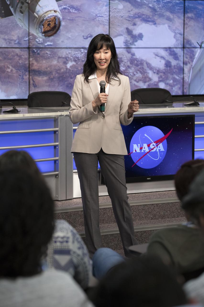 Dr. Chia Soo, principle investigator for Systemic Therapy of NELL-1 for Osteoporosis investigation, speaks to members of social media in the Kennedy Space Center’s Press Site auditorium. The briefing focused on experiments and instruments to be delivered to the International Space Station on SpaceX CRS-11. A Dragon spacecraft is scheduled to be launched from Kennedy’s Launch Complex 39A on June 1 atop a SpaceX Falcon 9 rocket on the company's 11th Commercial Resupply Services mission to the space station.