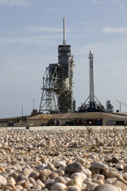 NASA image: SpaceX CRS-11 Prepares for Launch