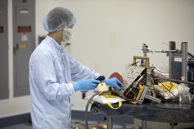 NASA image: Portable Breathing Assembly