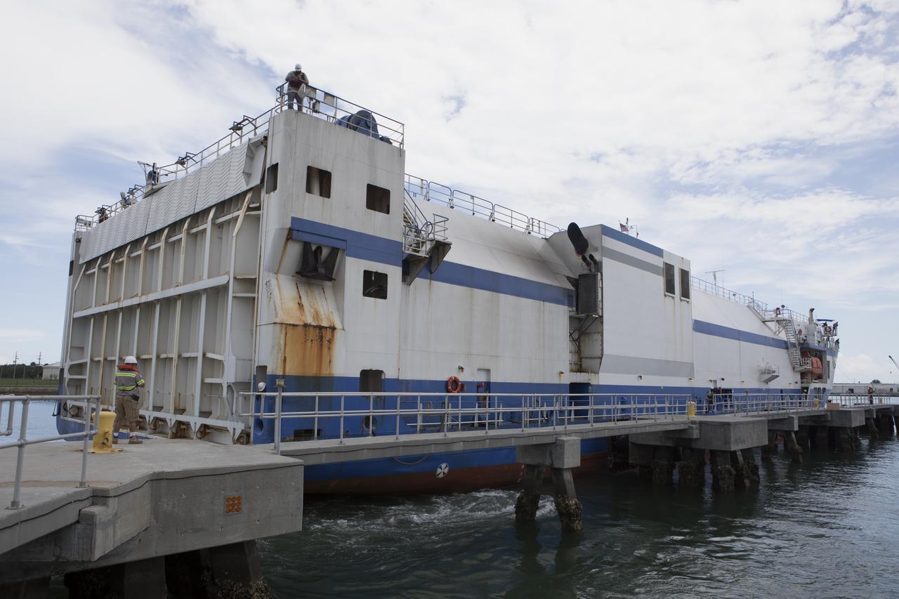 The United Launch Alliance (ULA) Mariner arrives at Port Canaveral in Florida carrying an Atlas V rocket booster bound for nearby Cape Canaveral Air Force Station. The rocket is scheduled to launch the Tracking and Data Relay Satellite, TDRS-M. It will be the latest spacecraft destined for the agency's constellation of communications satellites that allows nearly continuous contact with orbiting spacecraft ranging from the International Space Station and Hubble Space Telescope to the array of scientific observatories. Liftoff atop the ULA Atlas V rocket is scheduled to take place from Cape Canaveral's Space Launch Complex 41 on Aug. 3, 2017 at 9:02 a.m. EDT.