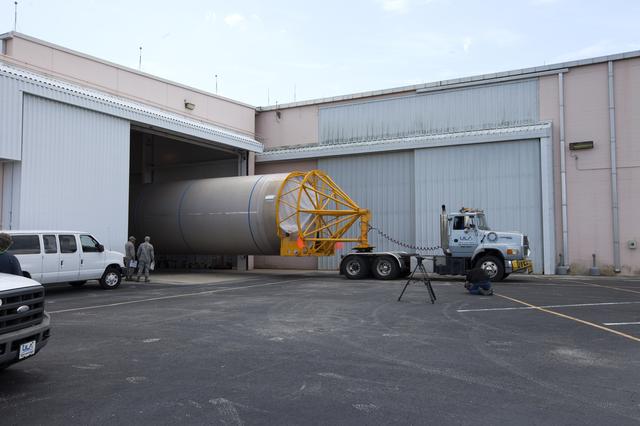 NASA image: TDRS-M Atlas V Booster and Centaur Stages Offload, Booster Trans