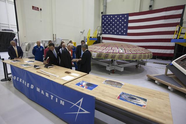 NASA image: Vice President Mike Pence Tours O&C at Kennedy Space Center