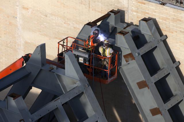 NASA image: Pad 39B Flame Deflector Installation