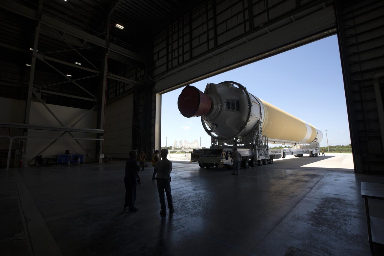 A United Launch Alliance Delta IV Heavy common booster core is transported by truck inside Cape Canaveral Air Force Station's Launch Complex 37 Horizontal Processing Facility. The Delta IV Heavy will launch NASA's upcoming Parker Solar Probe mission. The mission will perform the closest-ever observations of a star when it travels through the Sun's atmosphere, called the corona. The probe will rely on measurements and imaging to revolutionize our understanding of the corona and the Sun-Earth connection. Liftoff atop the Delta IV Heavy rocket is scheduled to take place from Cape Canaveral's Space Launch Complex 37 in summer 2018.