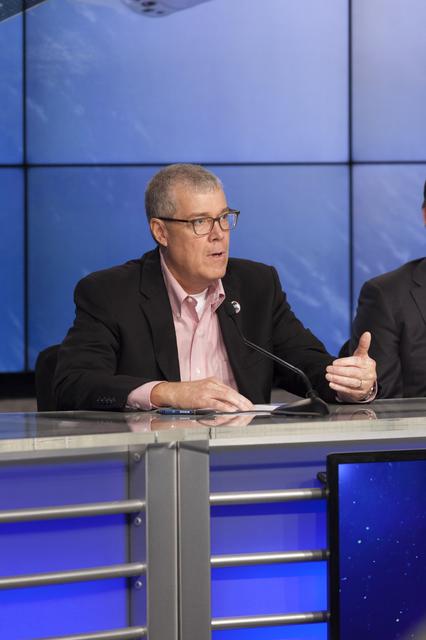 NASA image: SpaceX CRS-12 Prelaunch News Conference