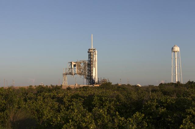 NASA image: SpaceX CRS-12 at Pad 39A