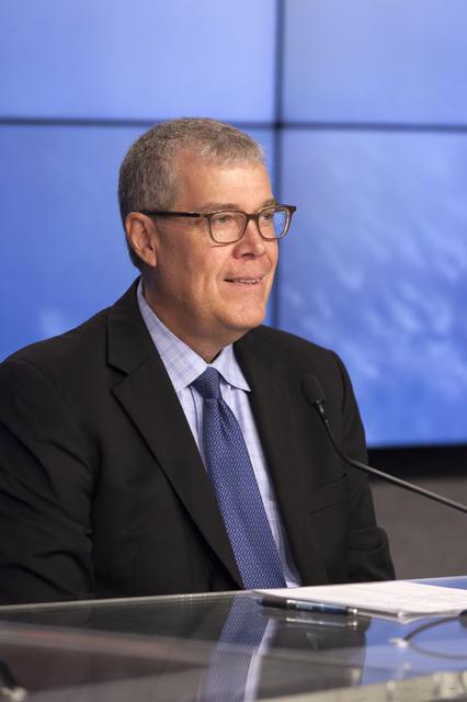 NASA image: SpaceX CRS-12 Post Launch News Conference