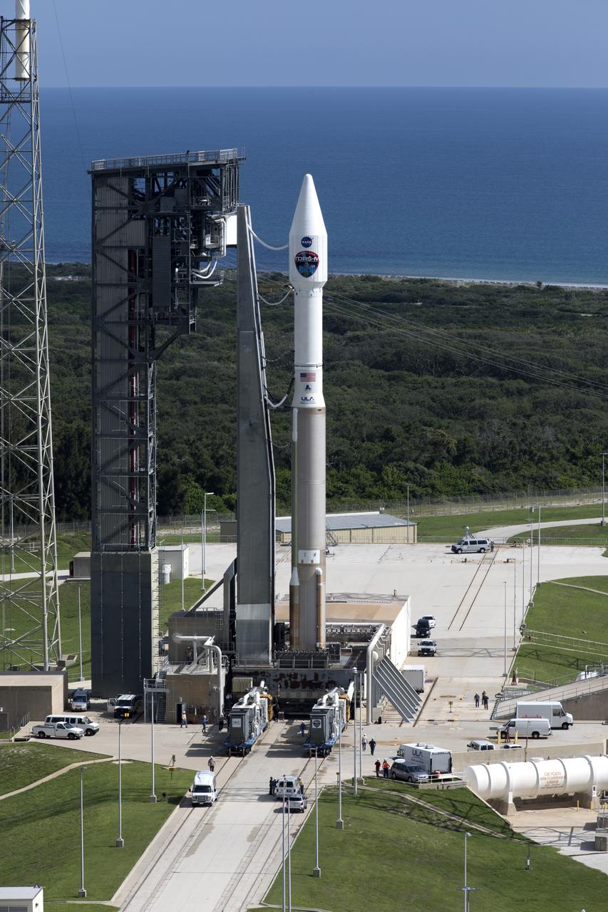 A United Launch Alliance Atlas V rocket stands at Space Launch Complex 41 at Cape Canaveral Air Force Station in Florida. The launch vehicle will send NASA's Tracking and Data Relay Satellite, TDRS-M to orbit. TDRS-M is the latest spacecraft destined for the agency's constellation of communications satellites that allows nearly continuous contact with orbiting spacecraft ranging from the International Space Station and Hubble Space Telescope to the array of scientific observatories. Liftoff atop a United Launch Alliance Atlas V rocket is scheduled to take place from Space Launch Complex 41 at Cape Canaveral Air Force Station at 8:03 a.m. EDT Aug. 18.