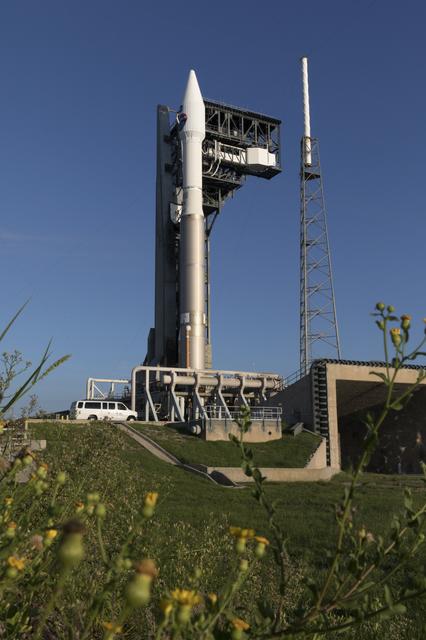 NASA image: TDRS-M Prepared for Launch from Pad 41