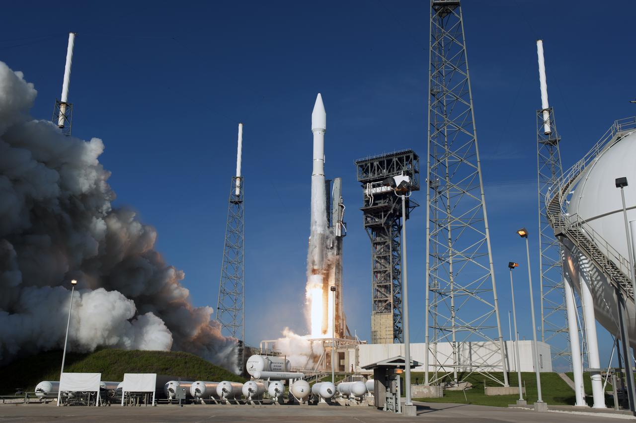 A United Launch Alliance Atlas V rocket lifts off from Space Launch Complex 41 at Cape Canaveral Air Force Station in Florida, with NASA's Tracking and Data Relay Satellite, TDRS-M. TDRS-M. Liftoff was at 8:29 a.m. EDT. TDRS-M is the latest spacecraft destined for the agency's constellation of communications satellites that allows nearly continuous contact with orbiting spacecraft ranging from the International Space Station and Hubble Space Telescope to the array of scientific observatories.