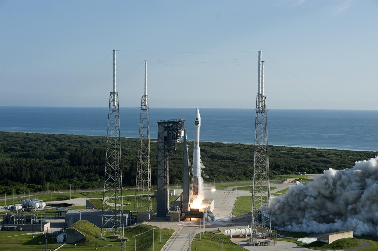 A United Launch Alliance Atlas V rocket lifts off from Space Launch Complex 41 at Cape Canaveral Air Force Station in Florida, with NASA's Tracking and Data Relay Satellite, TDRS-M. TDRS-M. Liftoff was at 8:29 a.m. EDT. TDRS-M is the latest spacecraft destined for the agency's constellation of communications satellites that allows nearly continuous contact with orbiting spacecraft ranging from the International Space Station and Hubble Space Telescope to the array of scientific observatories.