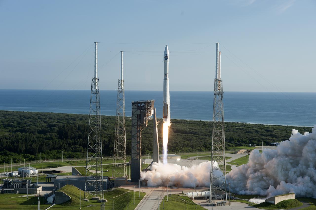 A United Launch Alliance Atlas V rocket lifts off from Space Launch Complex 41 at Cape Canaveral Air Force Station in Florida, with NASA's Tracking and Data Relay Satellite, TDRS-M. TDRS-M. Liftoff was at 8:29 a.m. EDT. TDRS-M is the latest spacecraft destined for the agency's constellation of communications satellites that allows nearly continuous contact with orbiting spacecraft ranging from the International Space Station and Hubble Space Telescope to the array of scientific observatories.