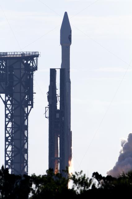 NASA image: TDRS-M Liftoff