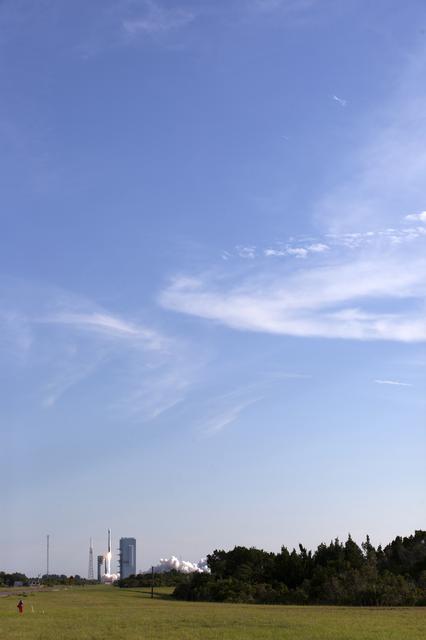 NASA image: TDRS-M Liftoff