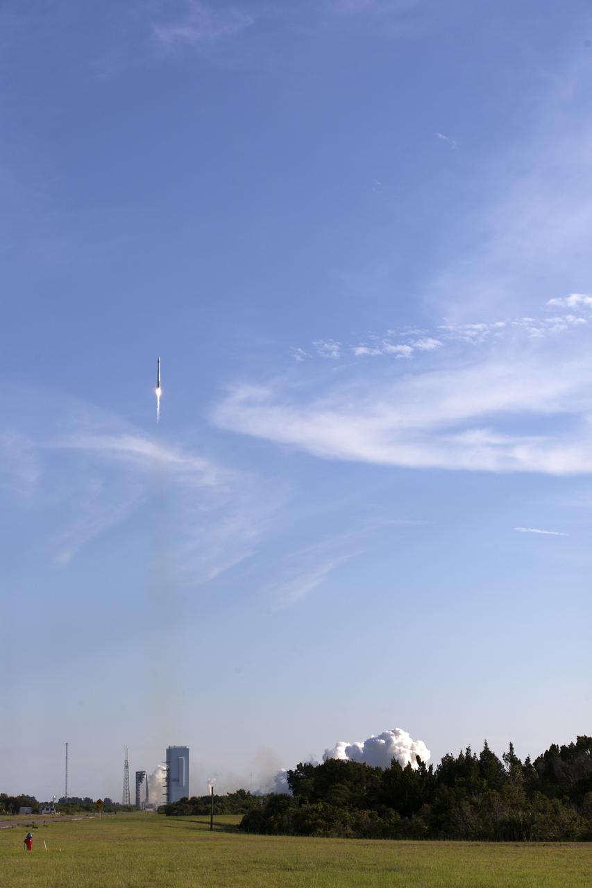 A United Launch Alliance Atlas V rocket lifts off from Space Launch Complex 41 at Cape Canaveral Air Force Station in Florida, with NASA's Tracking and Data Relay Satellite, TDRS-M. TDRS-M. Liftoff was at 8:29 a.m. EDT. TDRS-M is the latest spacecraft destined for the agency's constellation of communications satellites that allows nearly continuous contact with orbiting spacecraft ranging from the International Space Station and Hubble Space Telescope to the array of scientific observatories.