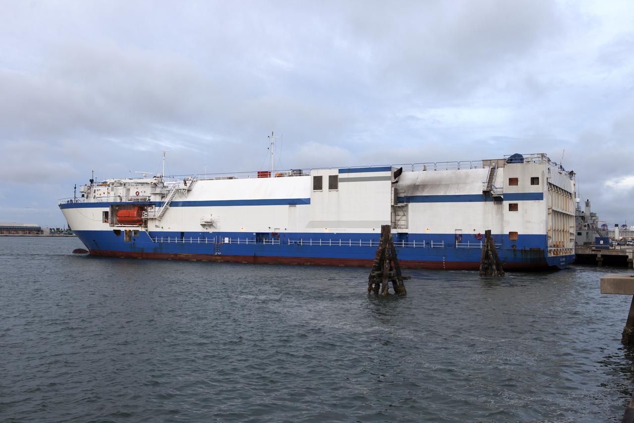 The United Launch Alliance Mariner arrives at Port Canaveral's Army Warf carrying the third Delta IV Heavy common booster core and second stage for NASA's upcoming Parker Solar Probe spacecraft. The mission will perform the closest-ever observations of a star when it travels through the Sun's atmosphere, called the corona. The probe will rely on measurements and imaging to revolutionize our understanding of the corona and the Sun-Earth connection. Liftoff atop the Delta IV Heavy rocket is scheduled to take place from Cape Canaveral's Space Launch Complex 37 in summer 2018.