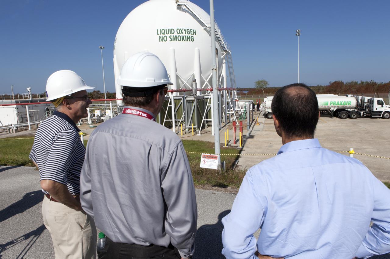 Engineers watch as several Praxair trucks carrying their loads of liquid oxygen, or LO2, arrive at Launch Pad 39B at NASA's Kennedy Space Center in Florida. The trucks will offload the LO2 one at a time into the giant storage sphere located at the northwest corner of the pad. The sphere will gradually be chilled down from normal temperature to about negative 298 degrees Fahrenheit, during the first major integrated operation to prepare for the launch of the agency's Orion spacecraft atop the Space Launch System (SLS) rocket. The Ground Systems Development and Operations Program is overseeing upgrades and modifications to pad B to support the launch of the SLS and Orion spacecraft for Exploration Mission-1, deep space missions and NASA’s journey to Mars.