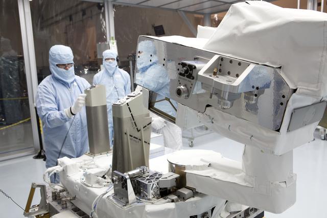 NASA image: Total and Spectral Solar Irradiance Sensor (TSIS) EVA Fitchecks 