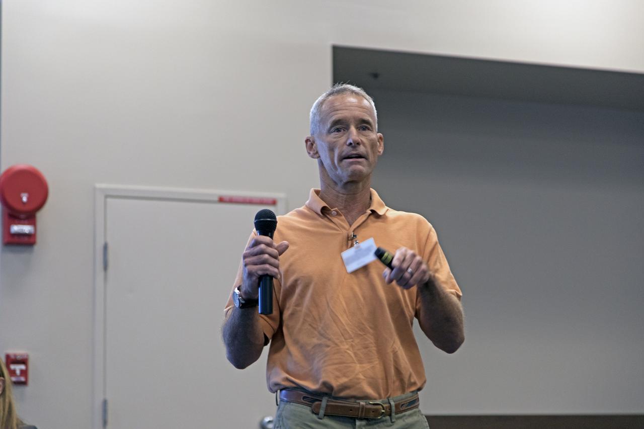 John Sherwin of the Florida Solar Energy Center in Cocoa speaks during the Energy Action Day employee event held in NASA Kennedy Space Center's Space Station Processing Facility. Part of Energy Awareness Month, the event featured subject matter experts in the area of solar energy, its connections to the space program and options for residential solar power.