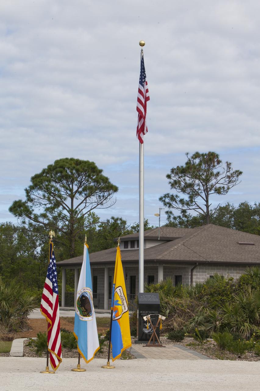 A presentation of colors opened a ceremony Nov. 1 on the Merritt Island National Wildlife Refuge in Florida. During the joint ceremony, the Spaceport Integration Team and its partners were presented with the prestigious 2017 Pulaski Award and a new memorial marker was dedicated. The multi-agency team includes representatives from NASA's Kennedy Space Center, Cape Canaveral Air Force Station's 45th Space Wing, the Merritt Island National Wildlife Refuge, as well as the Florida Forest Service and Brevard County Fire Rescue. The memorial marker honors two fallen firefighters, Scott Maness and Beau Sauselein, who died fighting a wildfire on space center property in 1981. Held outdoors, the ceremony was attended by 140 guests.